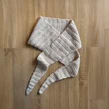 Cargar imagen en el visor de la galería, KIT BUFANDA CROCHET