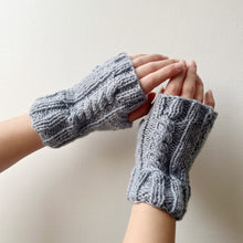 Cargar imagen en el visor de la galería, KIT MITONES 2024